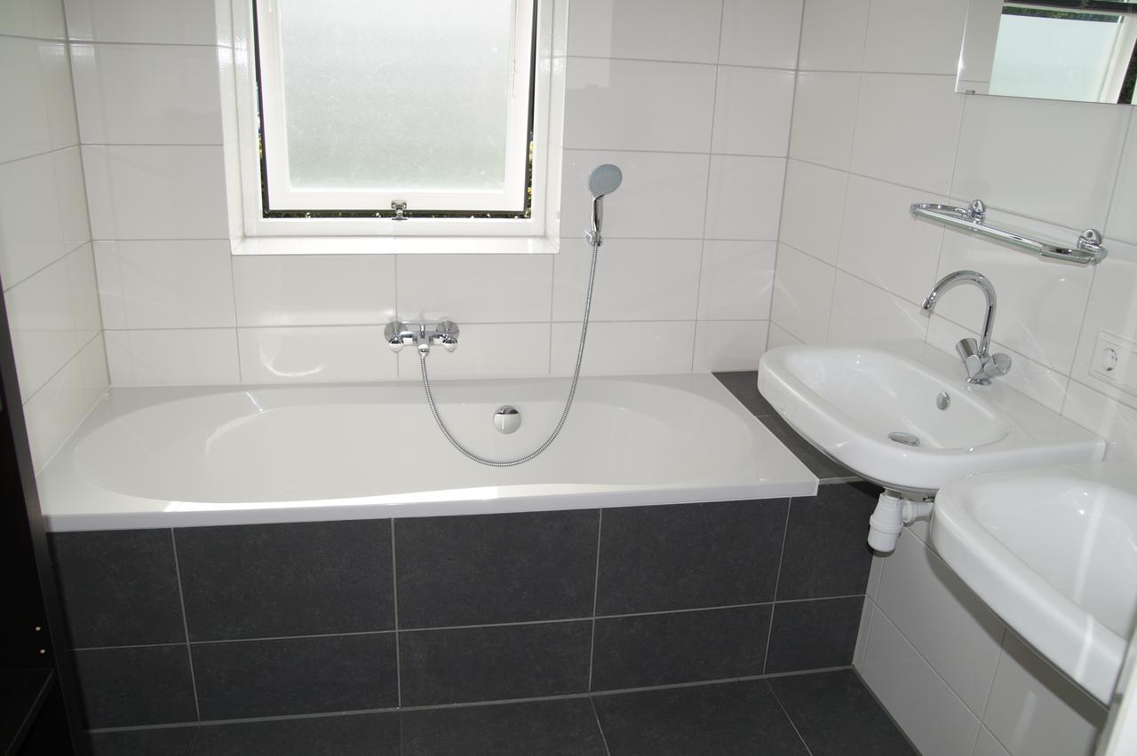 Vakantiehuizen Hofstede Elzenoord Vrouwenpolder Room photo